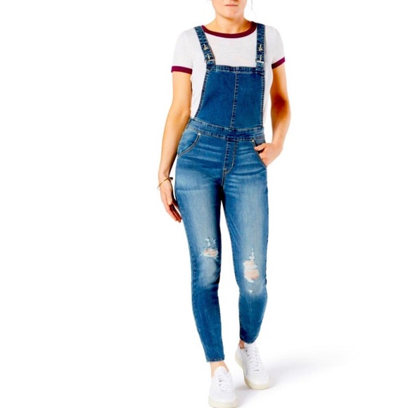 Denizen from Levi's Denim - DENIZEN from Levi’s Junior Distressed Skinny Overalls Med Wash Sz M